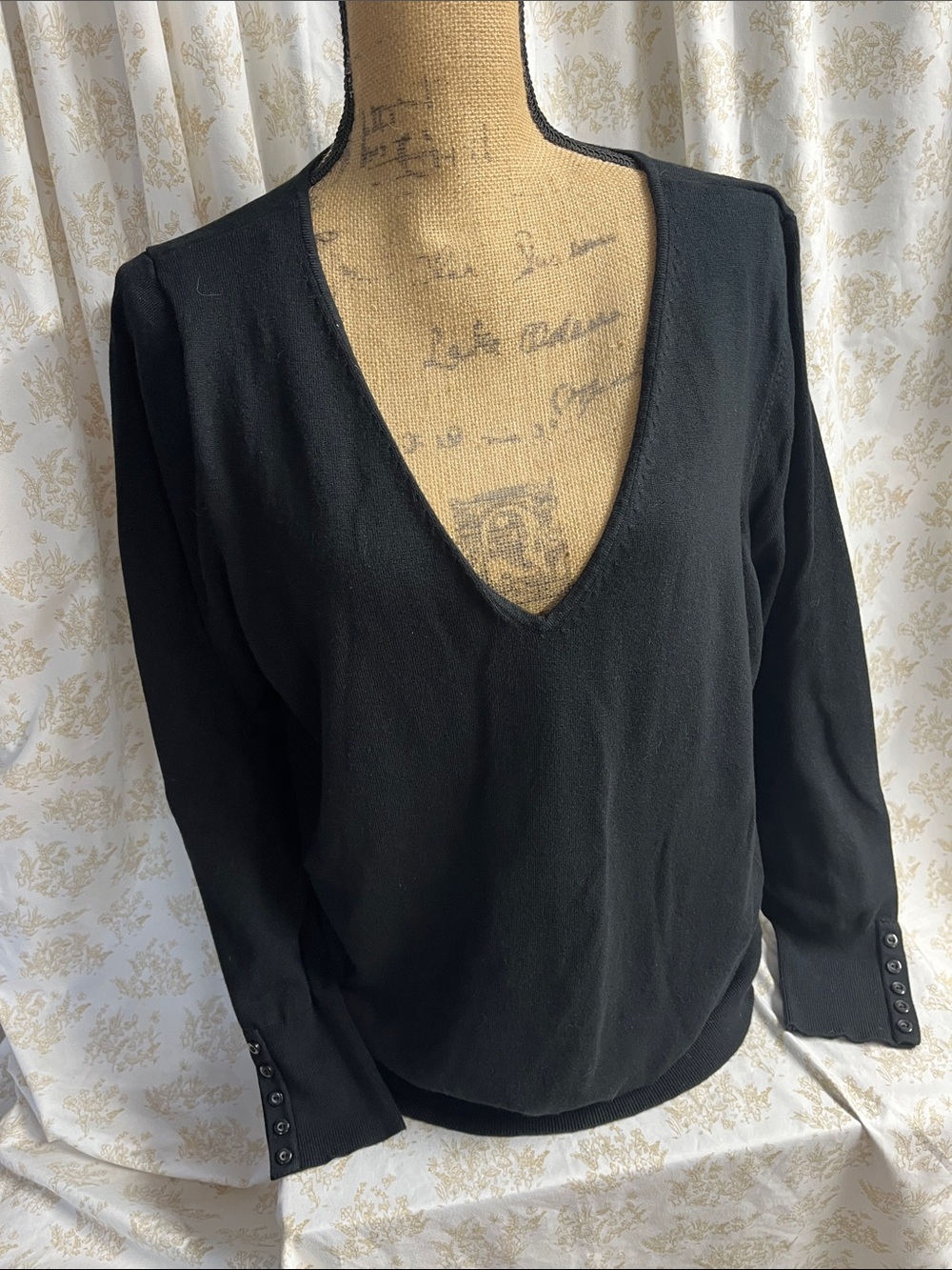 Lane Bryant Black V-Neck Long Sleeve sweater